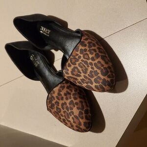 a.n.a Women's Leopard Print Flats